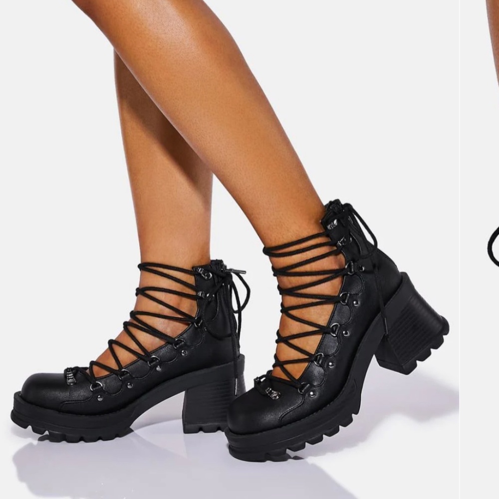 Demonia Platform Lace up shoes